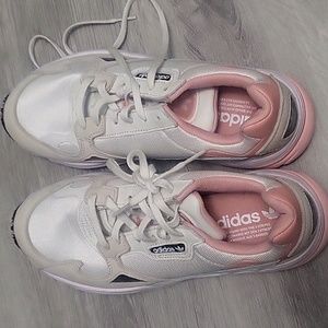 Adidas originals Falcon 'Raw White' EE4149